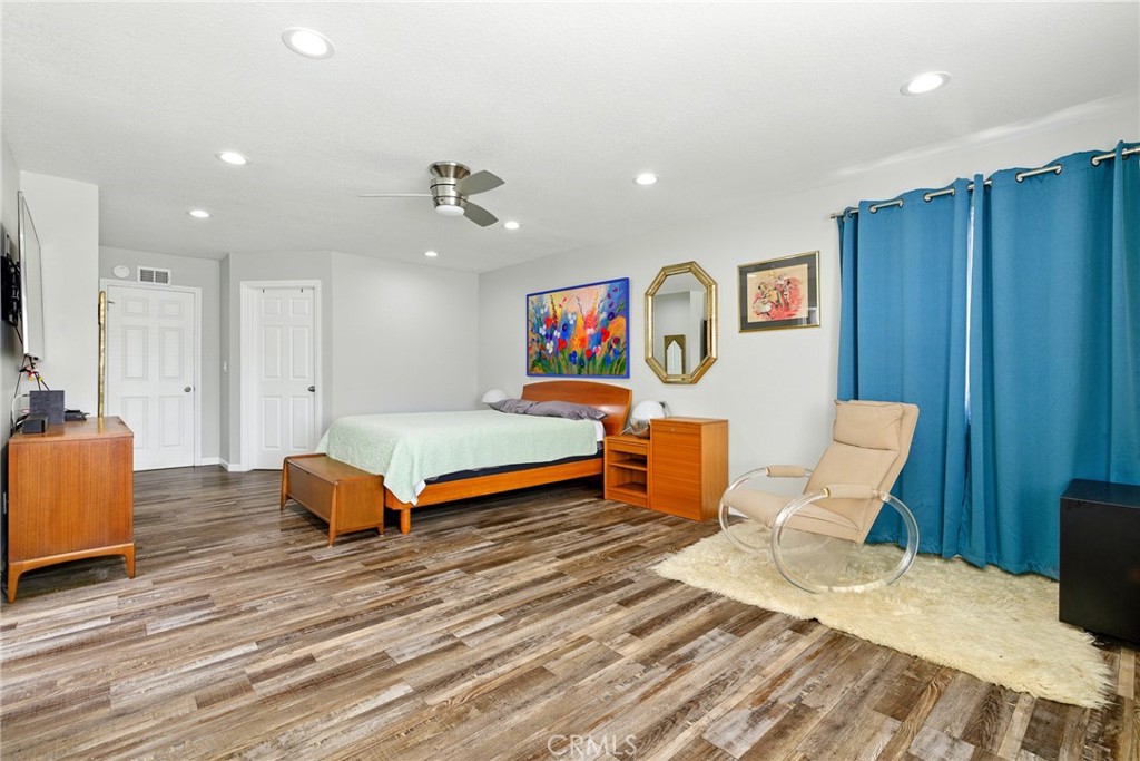 3101 Maple Avenue