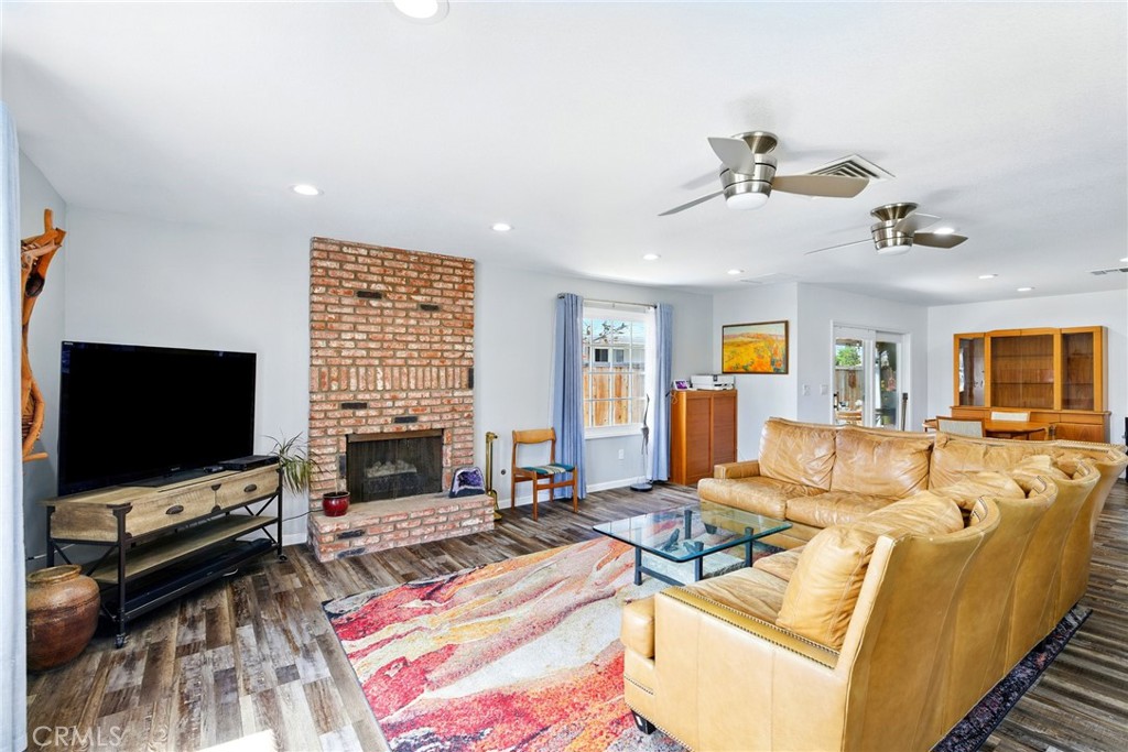 3101 Maple Avenue