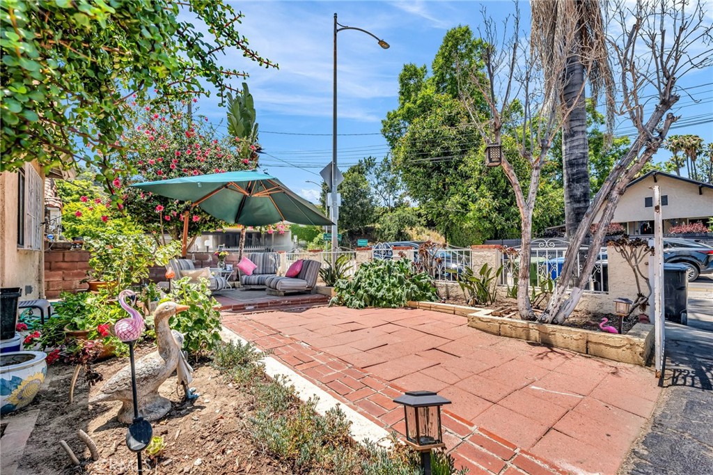 2660 Newell Street