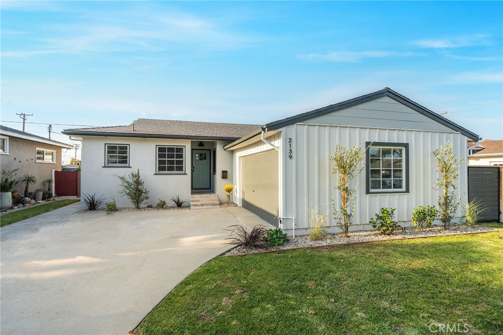 2139 W 169th Place