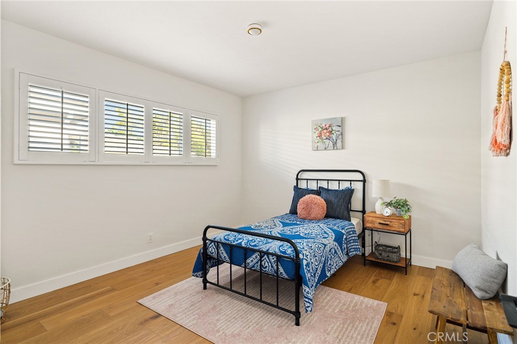 2139 W 169th Place