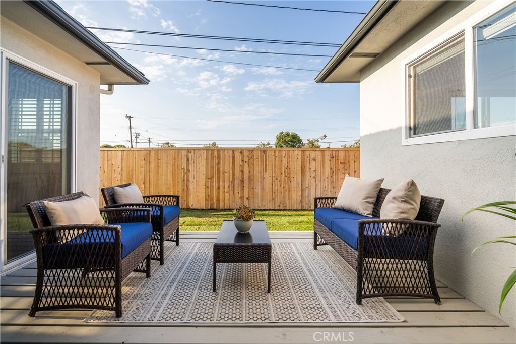 2139 W 169th Place