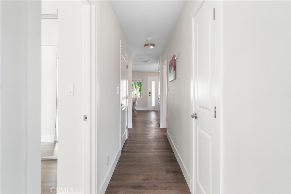 112 W Norwood Place