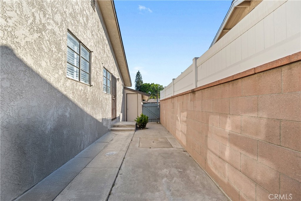 14819 San Feliciano Drive