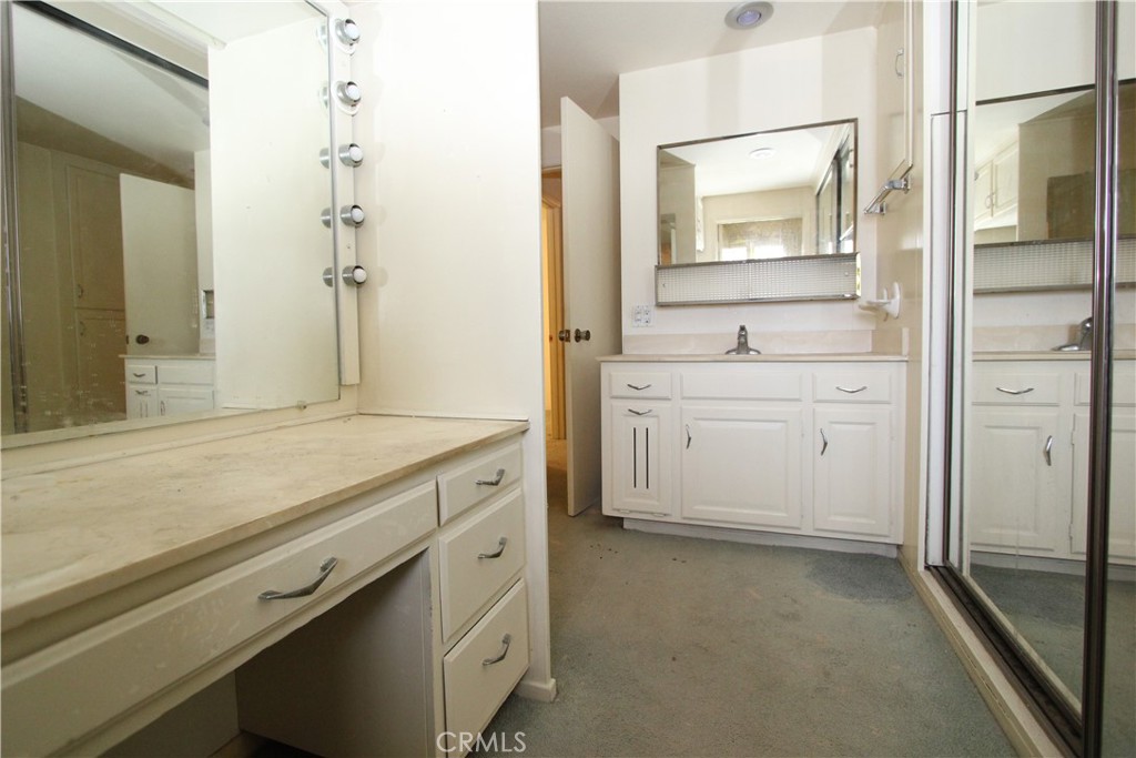 2016 Via Mariposa West Unit N