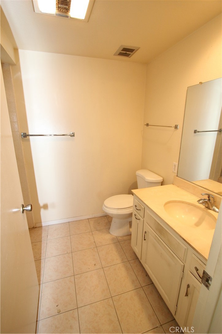 2016 Via Mariposa West Unit N