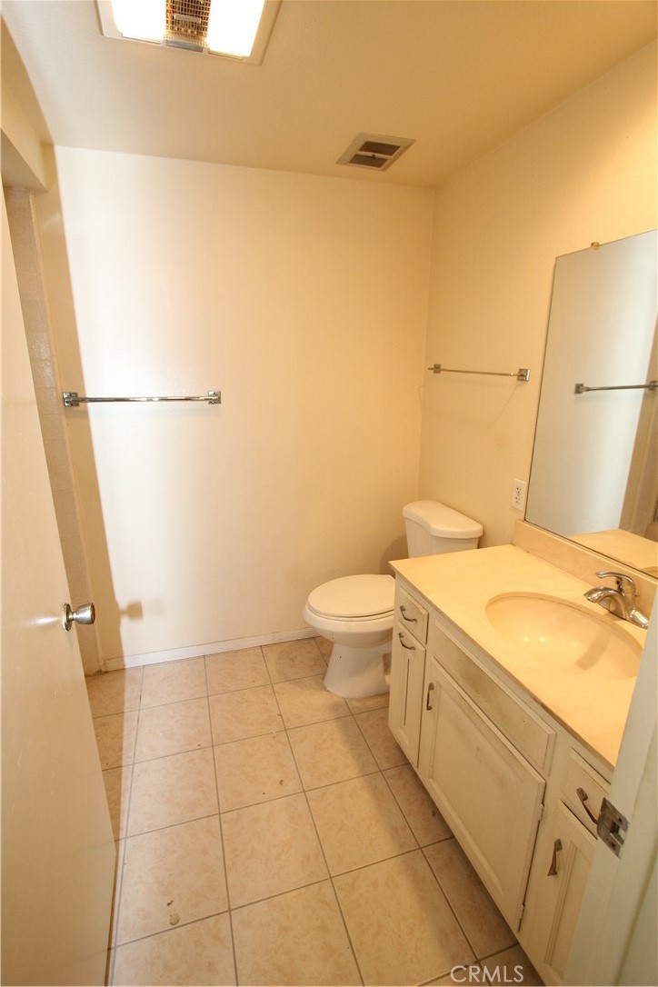 2016 Via Mariposa West Unit N