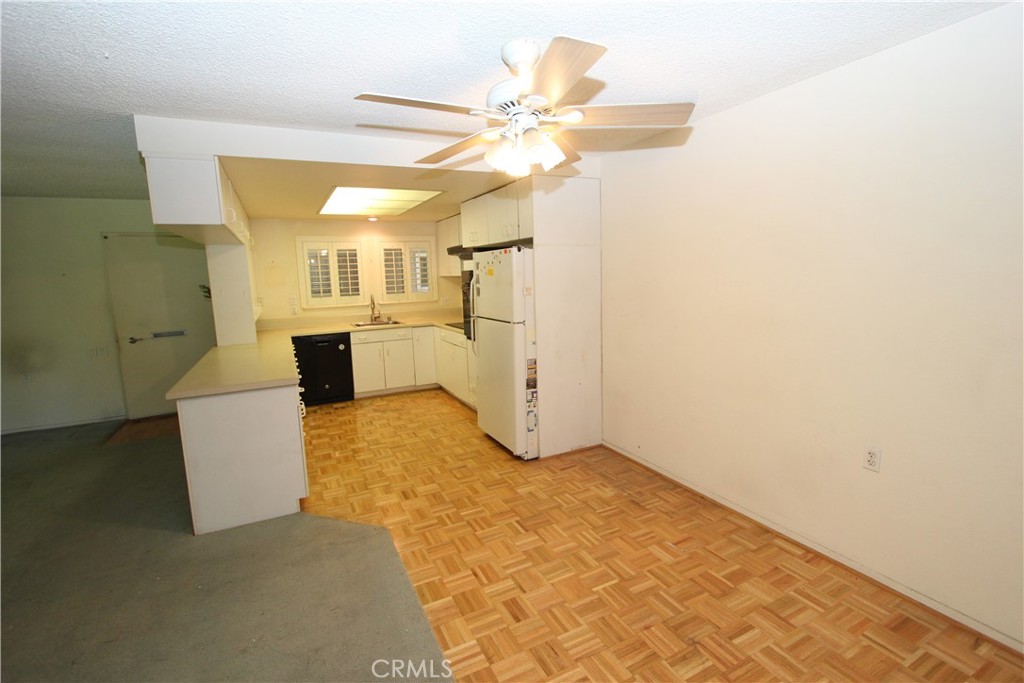 2016 Via Mariposa West Unit N