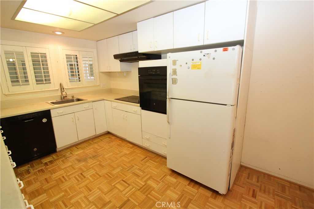 2016 Via Mariposa West Unit N