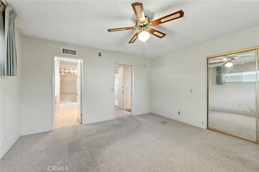 1181 Sandlewood Drive