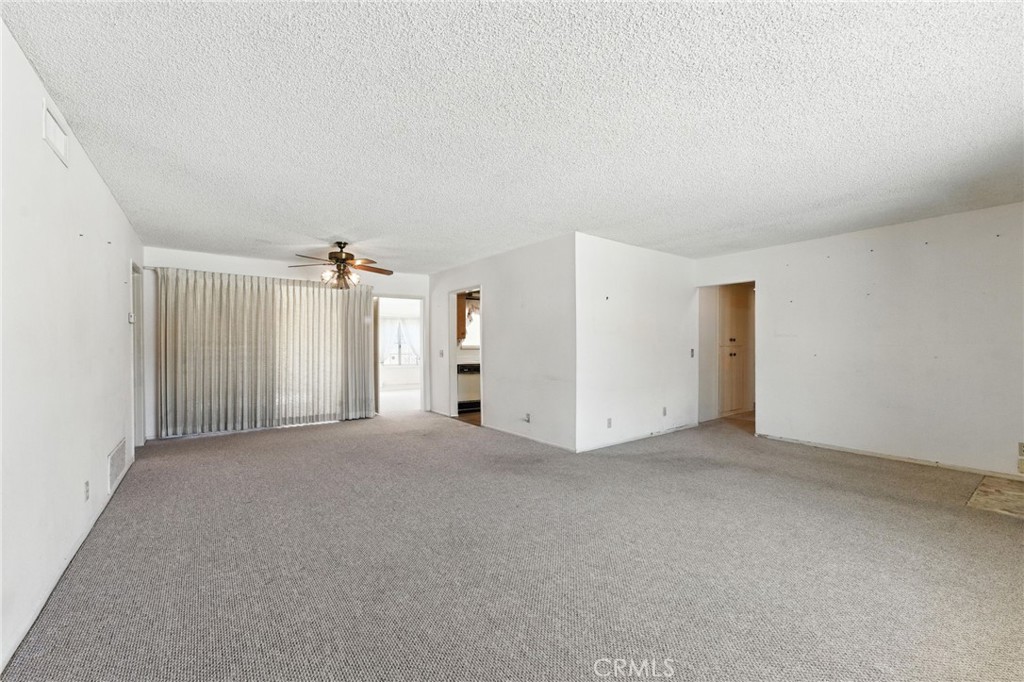 1181 Sandlewood Drive