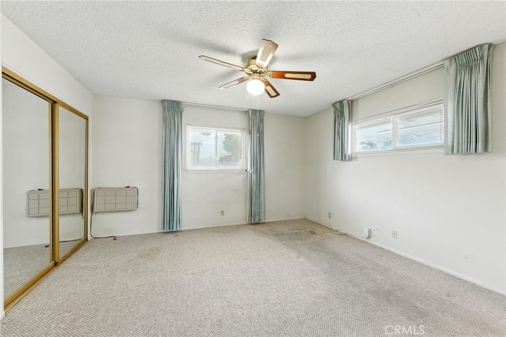 1181 Sandlewood Drive