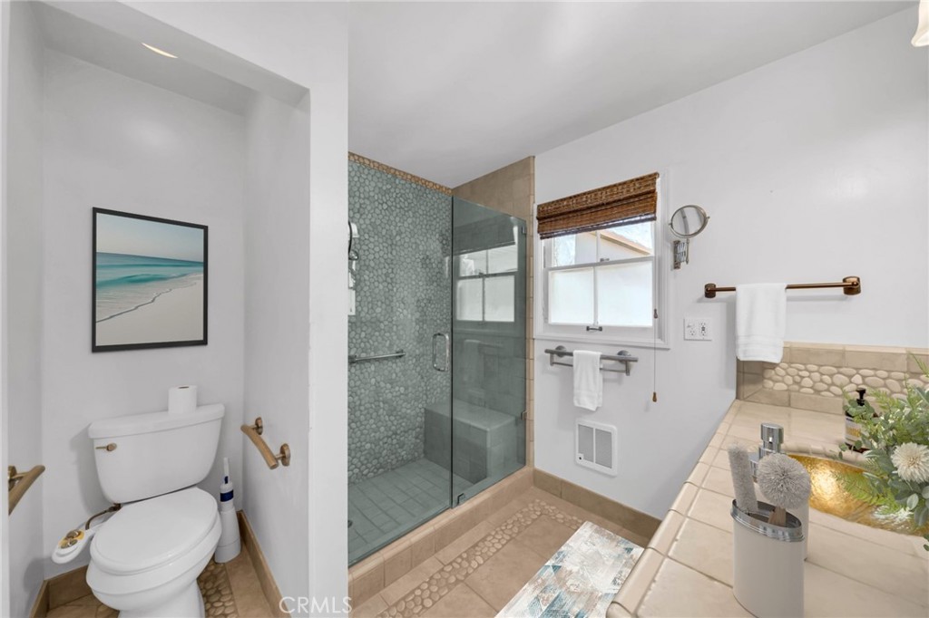 616 Rushville Street