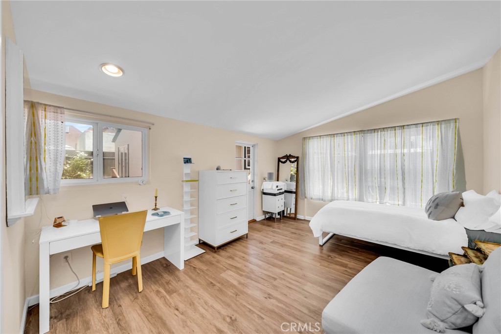 616 Rushville Street