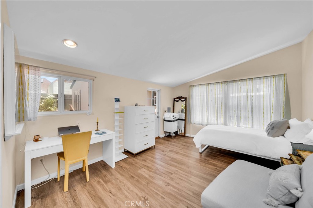 616 Rushville Street