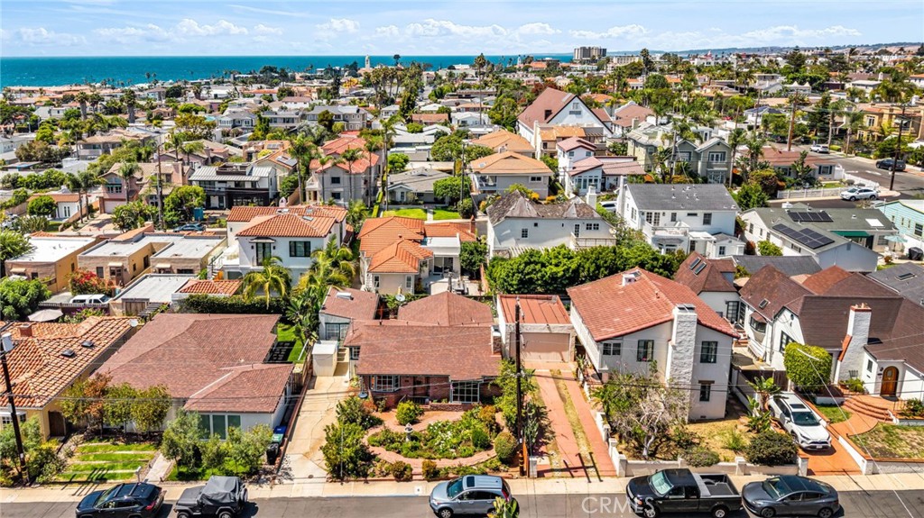 616 Rushville Street