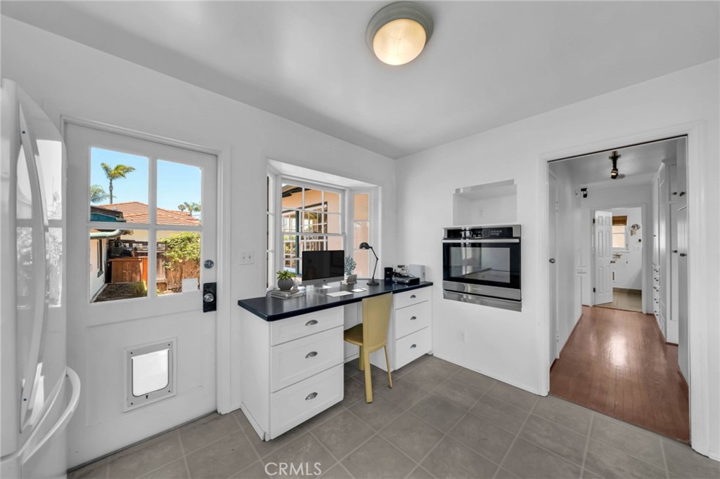 616 Rushville Street