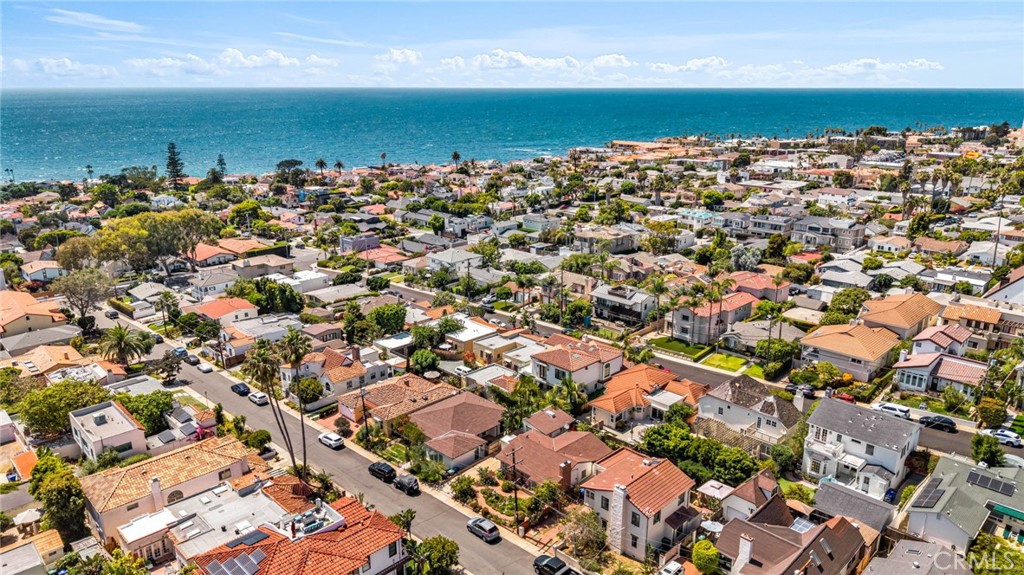 616 Rushville Street