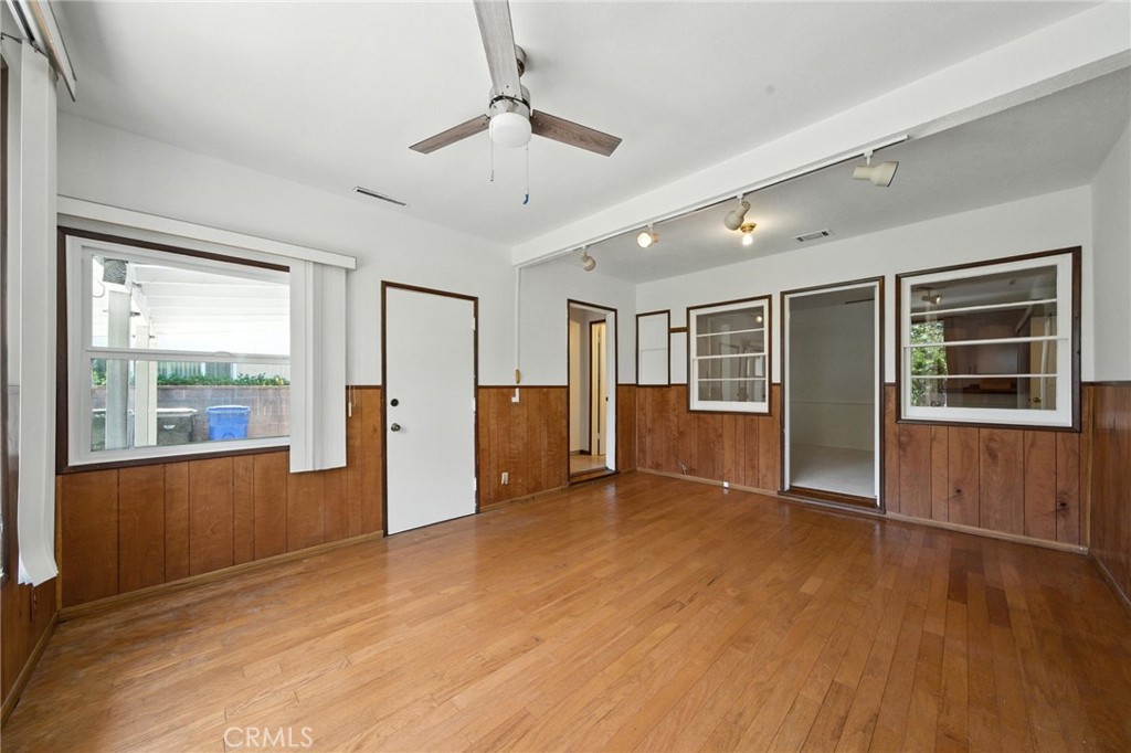 10420 Samoline Avenue