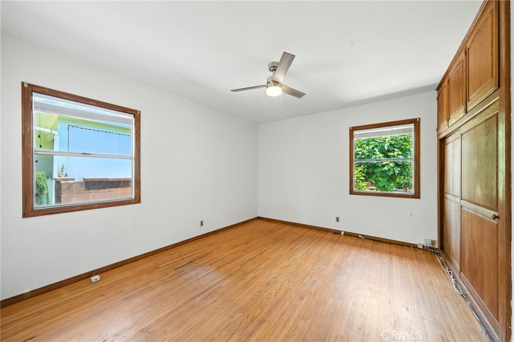 10420 Samoline Avenue