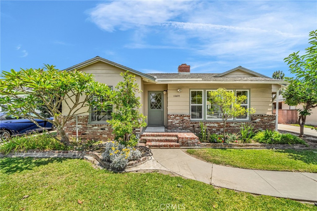 10420 Samoline Avenue