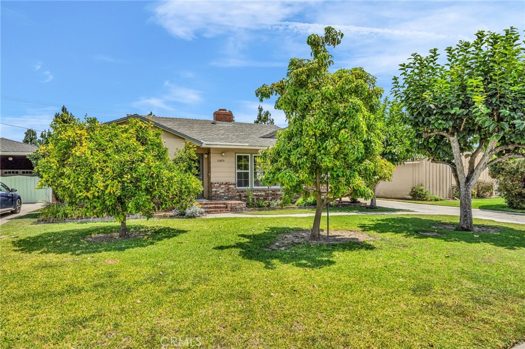 10420 Samoline Avenue