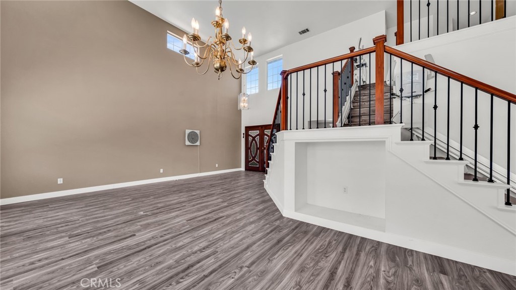 40123 Vicker Way
