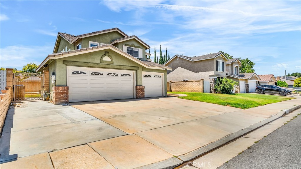 40123 Vicker Way