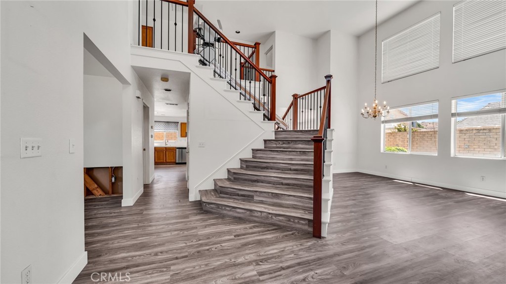 40123 Vicker Way