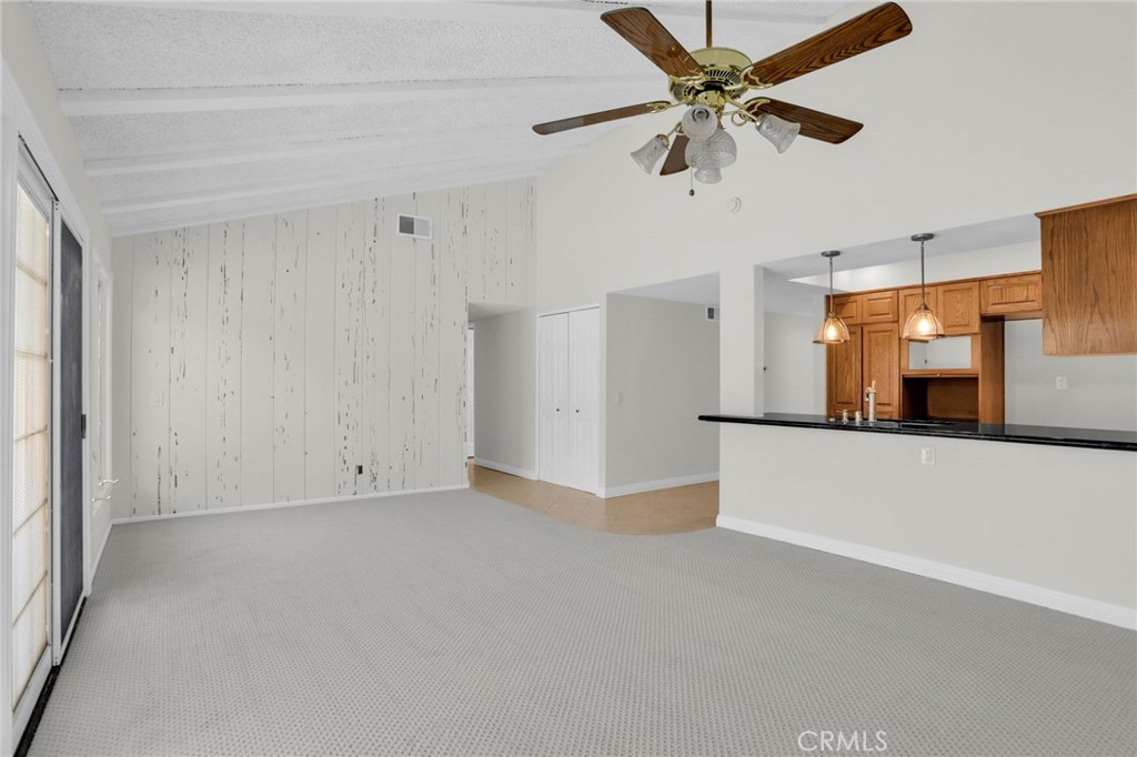 4223 Paseo de Plata