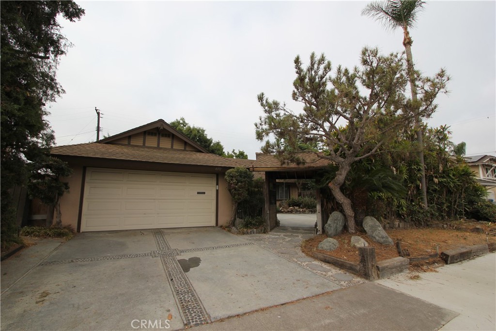 4372 Opal Avenue