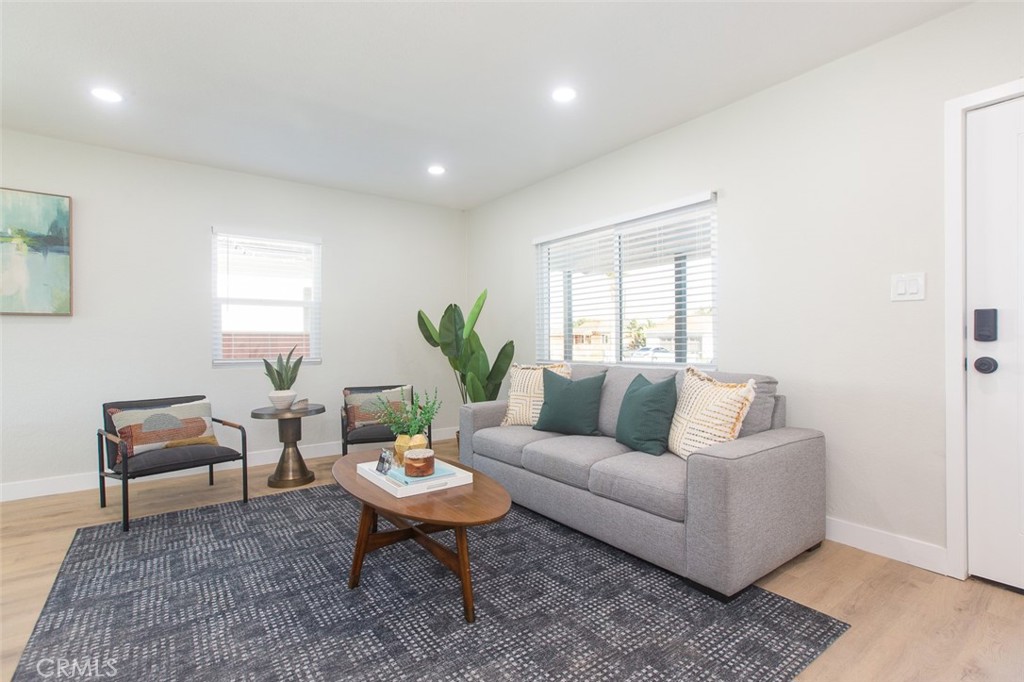 425 S Cliveden Avenue