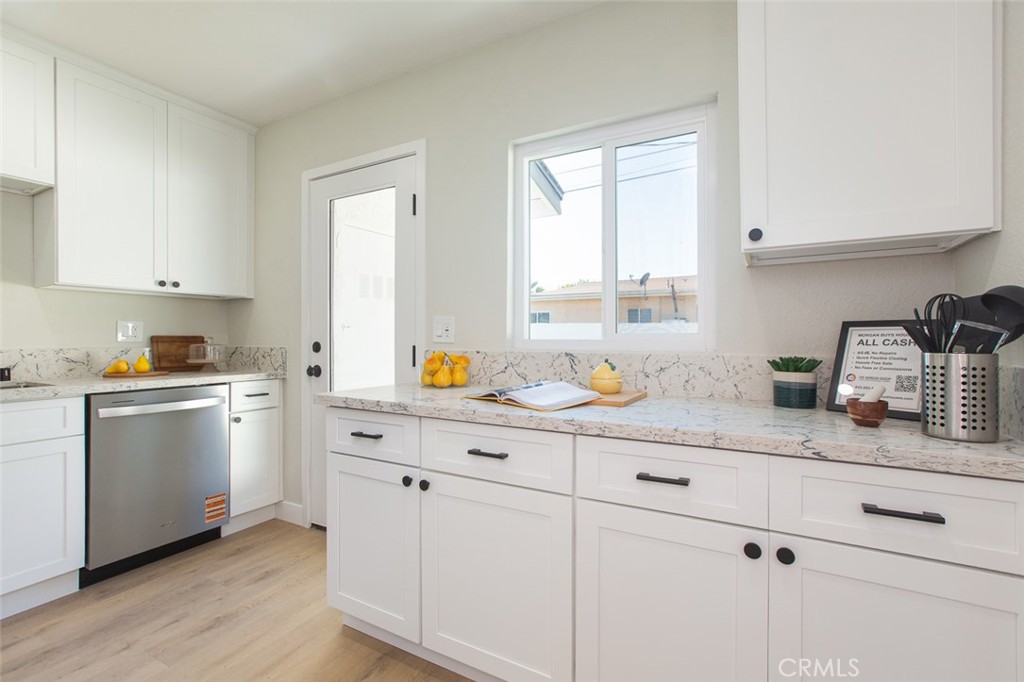 425 S Cliveden Avenue