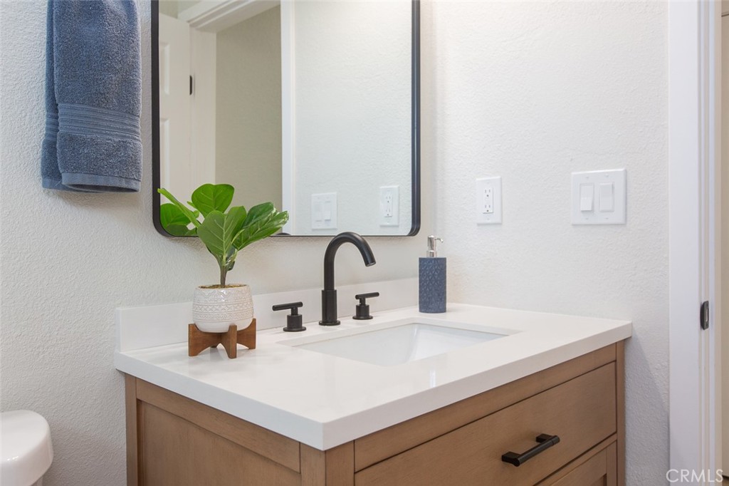 425 S Cliveden Avenue