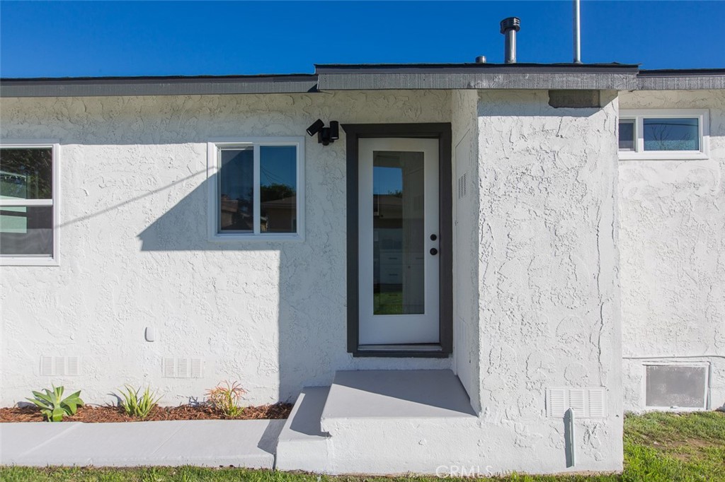 425 S Cliveden Avenue