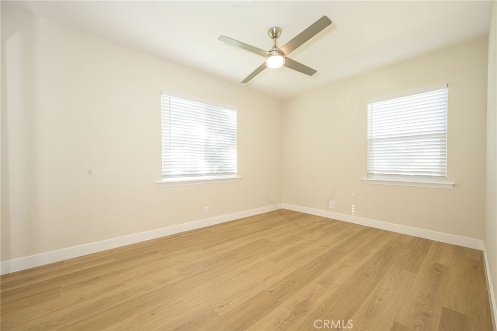 1807 Marinette Street