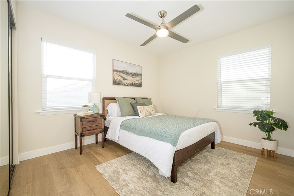 1807 Marinette Street