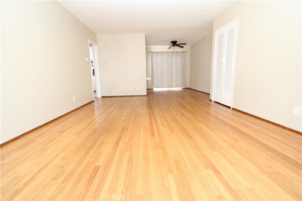 1633 East 1st Street 4