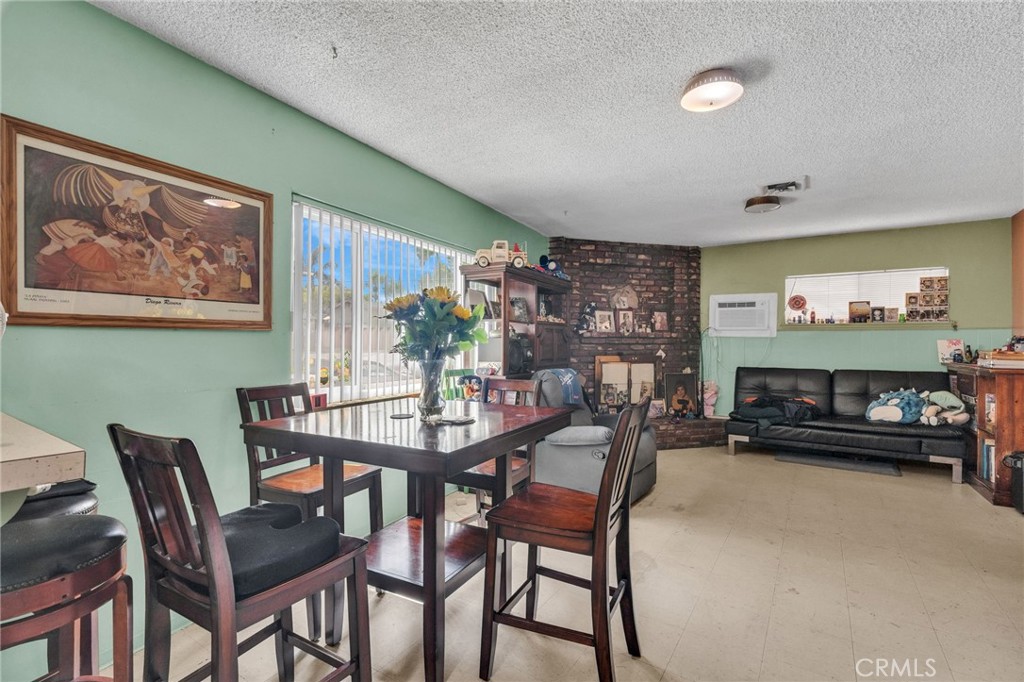 601 North Garfield Avenue