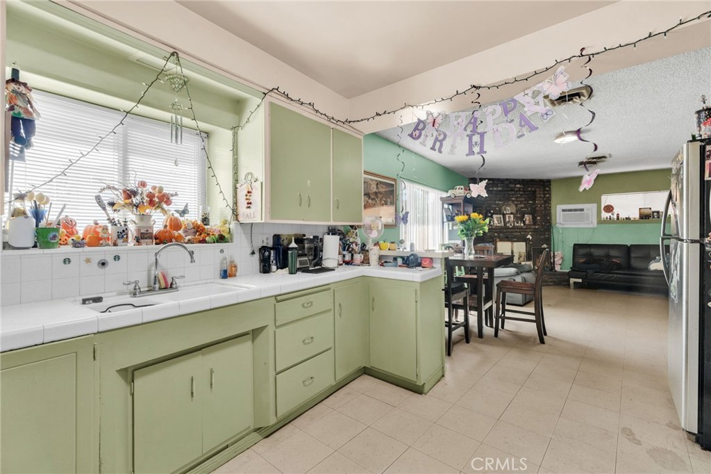 601 North Garfield Avenue