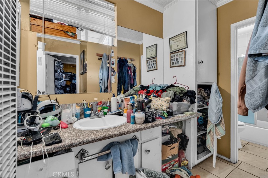 601 North Garfield Avenue