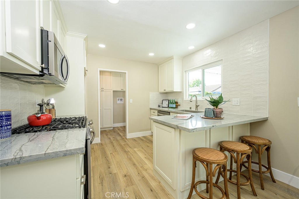 2406 S Pacific Avenue