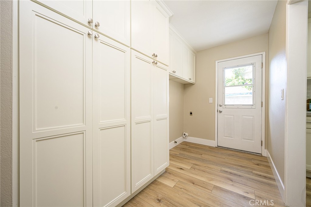 2406 S Pacific Avenue