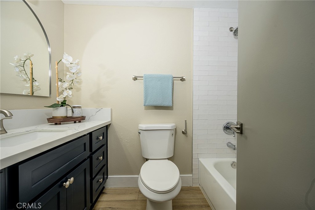 2406 S Pacific Avenue