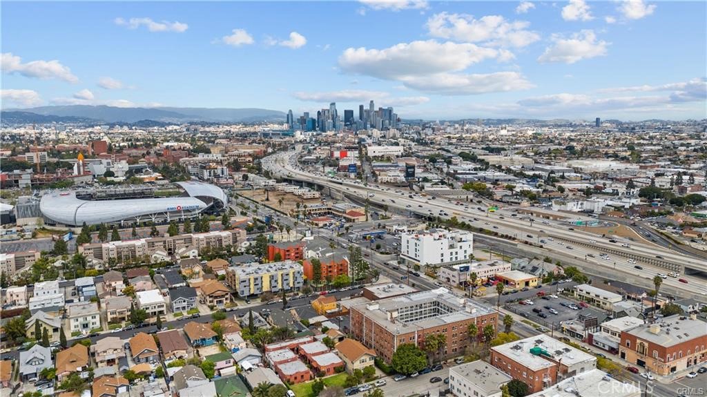 4125 S Figueroa Street 101