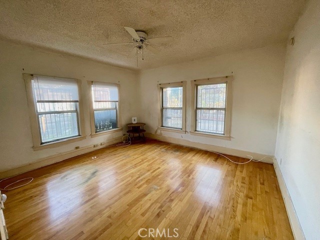 4125 S Figueroa Street 101
