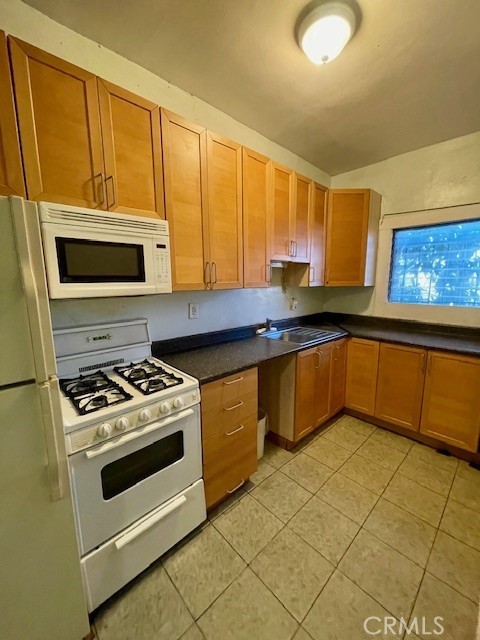 4125 S Figueroa Street 101