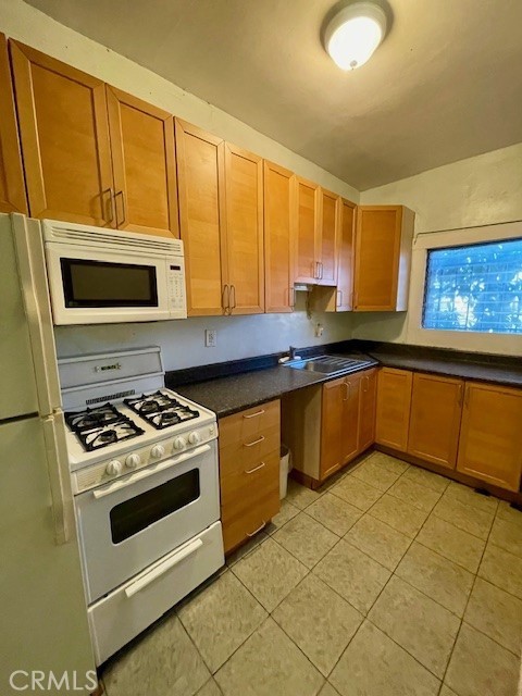 4125 S Figueroa Street 101