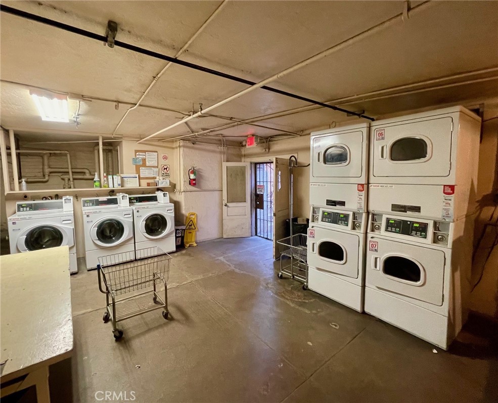 4125 S Figueroa Street 101