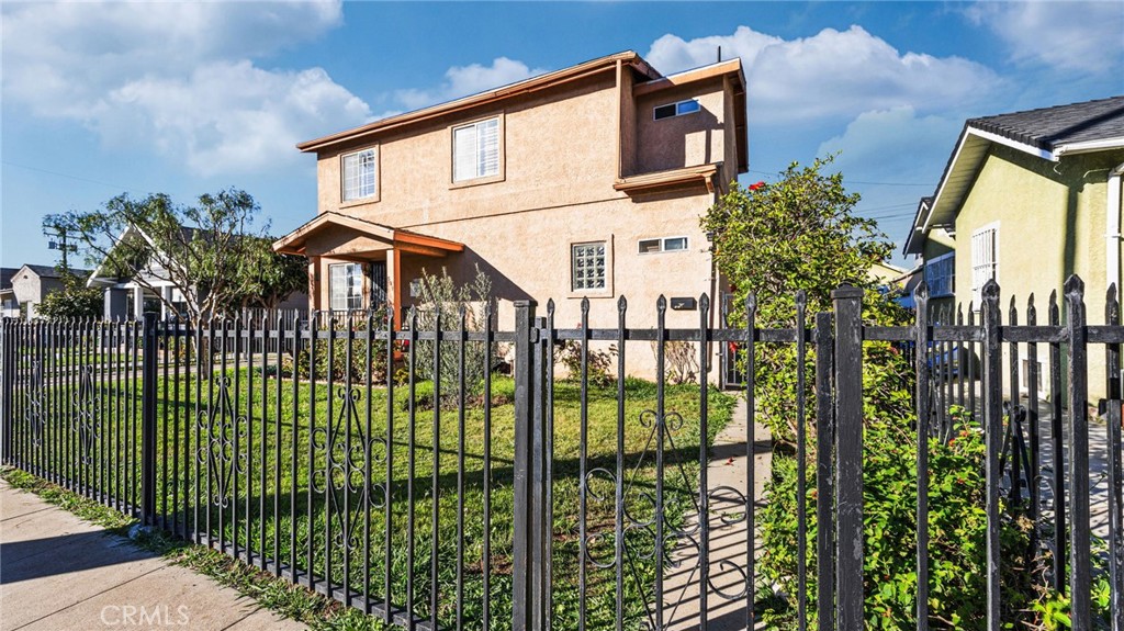 535 W Olive